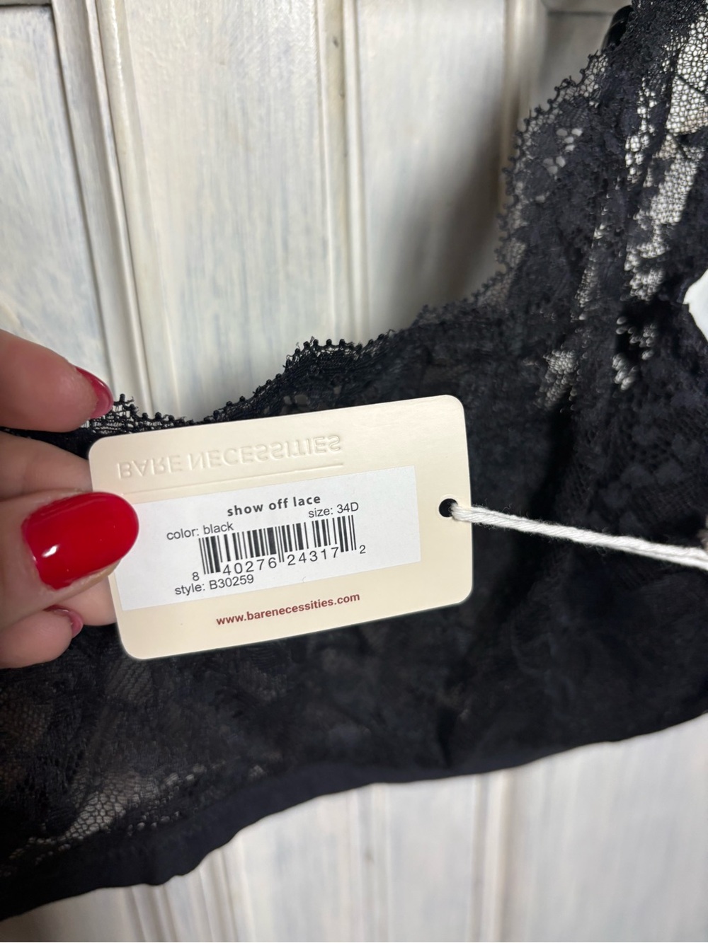 Bare Necessities Black Show Off Lace Cami Bra 34D Sexy Coverage - Picture 6 of 7